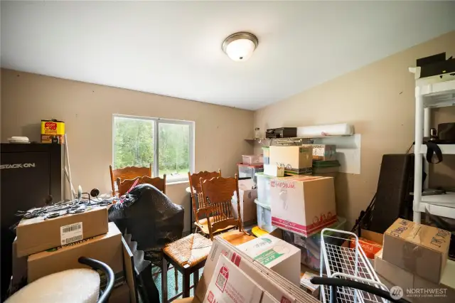 2nd Extra finished room, for a total of 4 finished rooms plus an office.