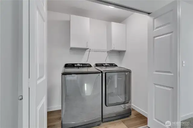 Brand New Washer & Dryer