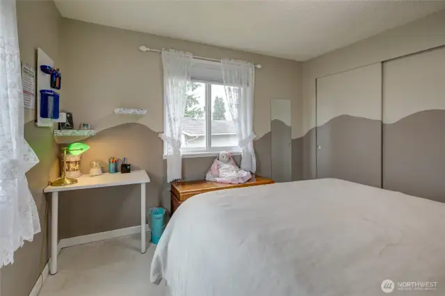 Bedroom #2, cont