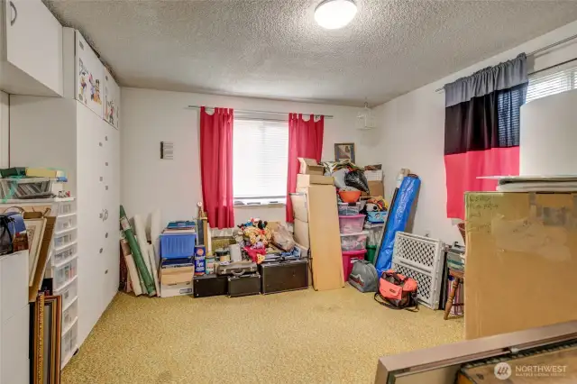 Lower level bonus room