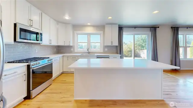 Another view of the kitchen.