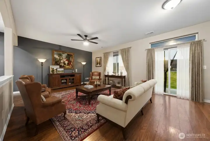 Living room virtually staged