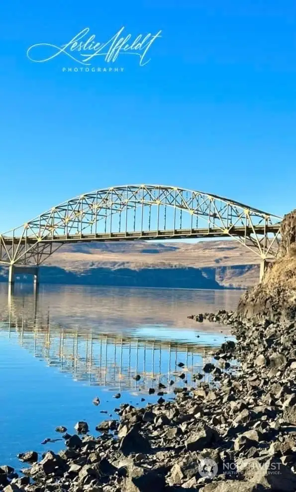 Vantage Bridge