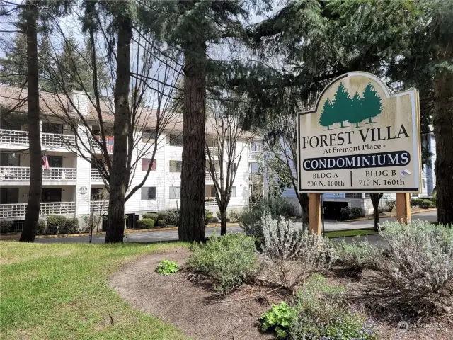 Welcome to Forest Villa at Fremont Place Condos