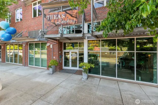 Entry to building from Dock street.