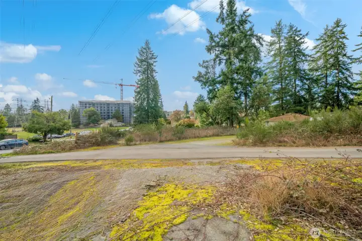 Level entry from the street for smooth access and building potential