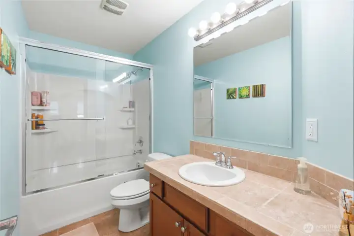 Full bath on the upper level