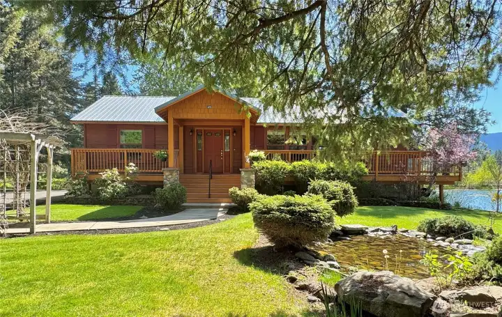 First time on the market waterfront retreat.