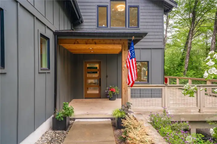 Charming entry. Charming entry.