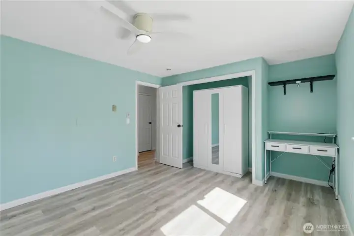 Main floor bedroom, desk stays