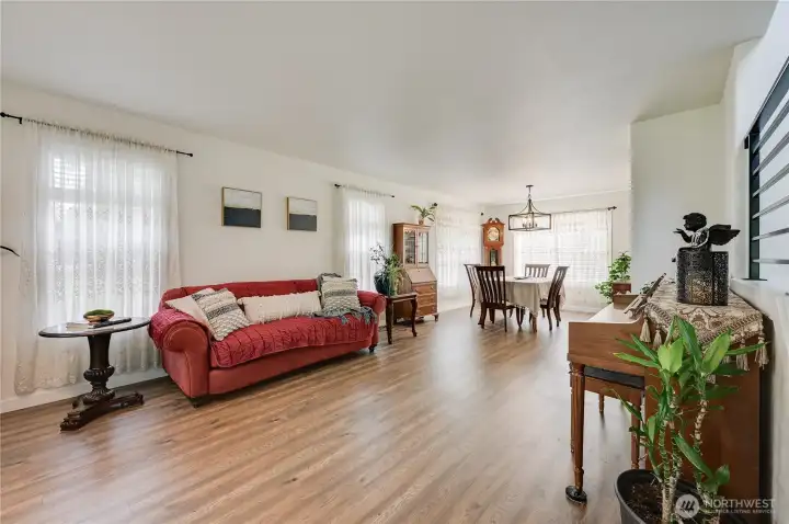 Spacious family room