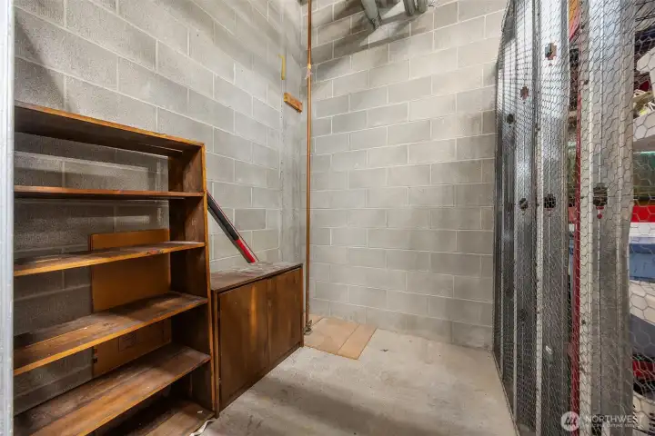 storage unit storage unit