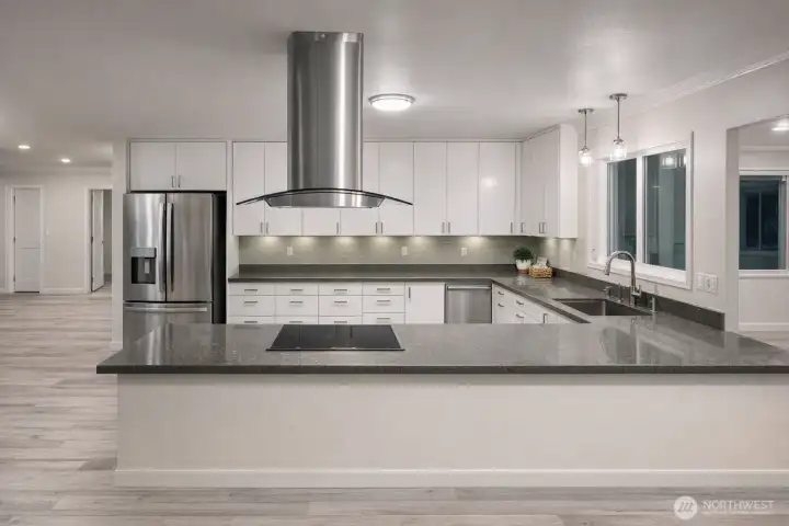 Kitchen full