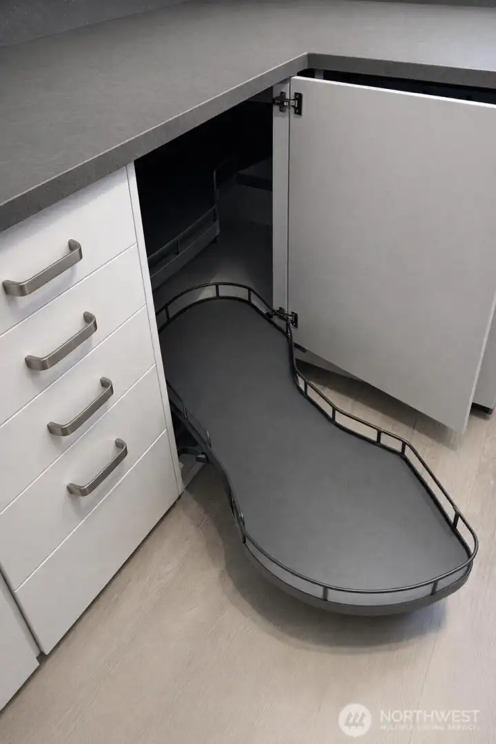 Lazy Susan corner kitchen