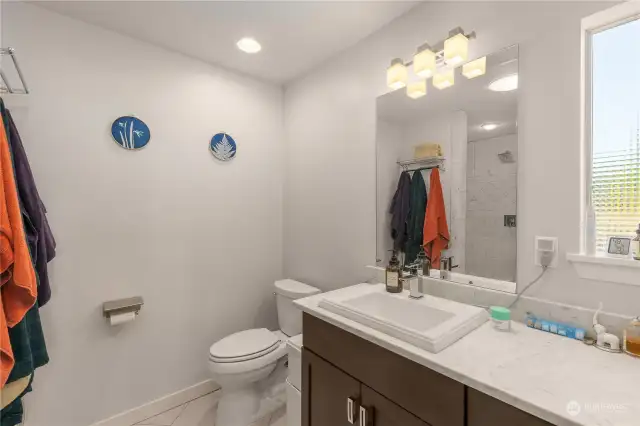 Top floor unit - Primary Bath