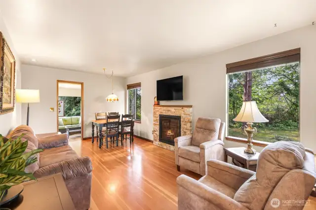 Soft wood fir in the main living room area.