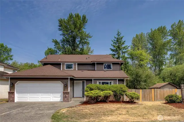 Corner comfort on a level lot.