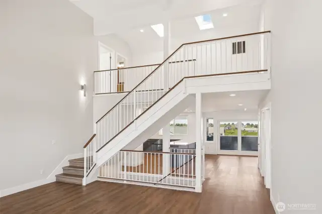 Impressive view of the third floor.