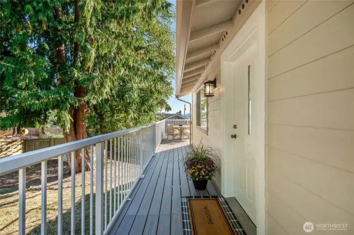 Leads to back deck and beautiful lake view!