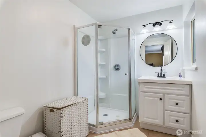 Primary Bedroom Ensuite