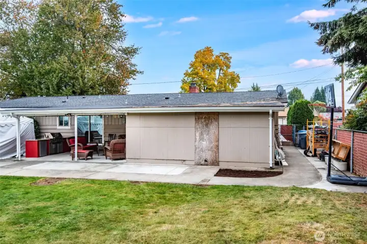 View of back of the home
