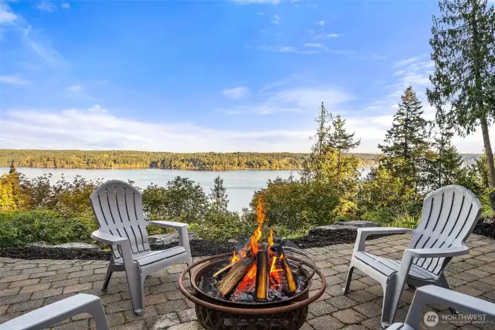 One of several entertaining areas overlooking the water.