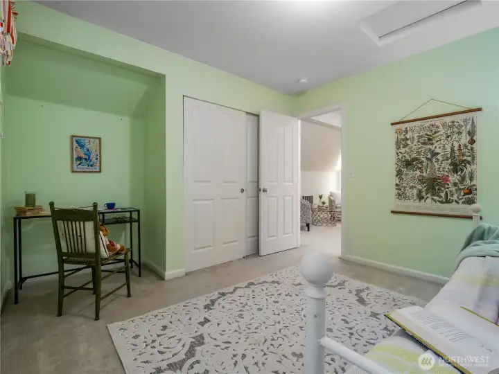 The alcove can serve as an office/homework area.