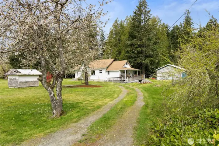 Welcome to 3550 Mountain View Road