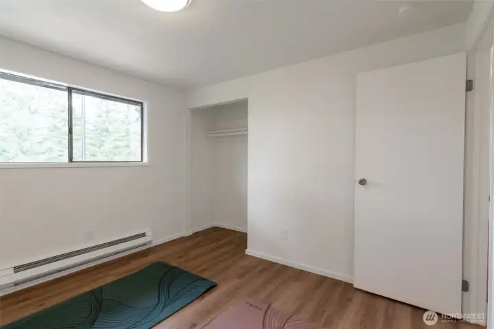 2nd guest bedroom closet