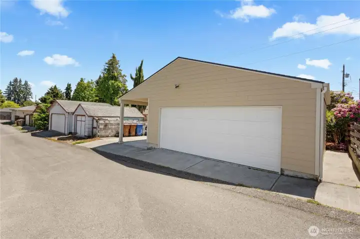 2-Car Garage w/Automatic Door with Remote. Hardi-siding. Sidewalk to Backyard.