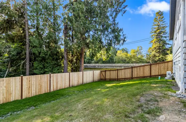 Side yard~ Fully fenced~ Old established trees for your view~