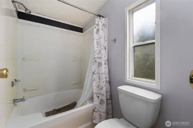 Bath off primary bedroom
