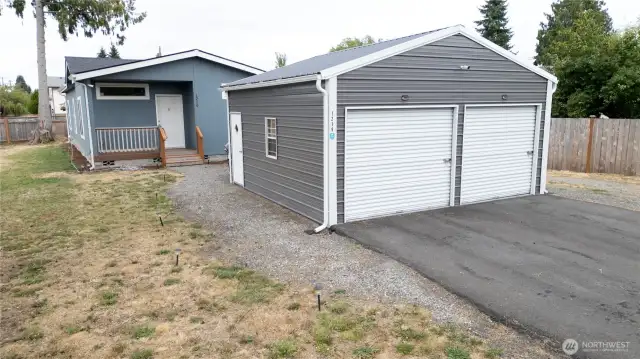 2 car garage/shop with power