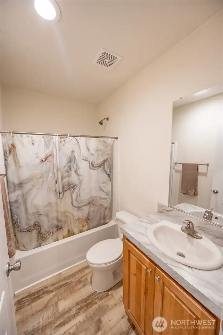 Hallway full bathroom