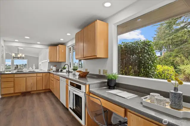 New Range & Dishwasher
