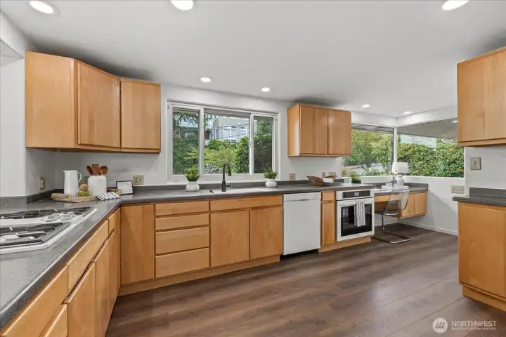 Ample Cupboard Space