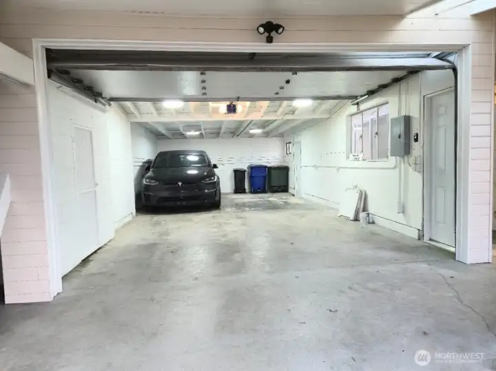 Large, 690 s.f.  2+ Garage