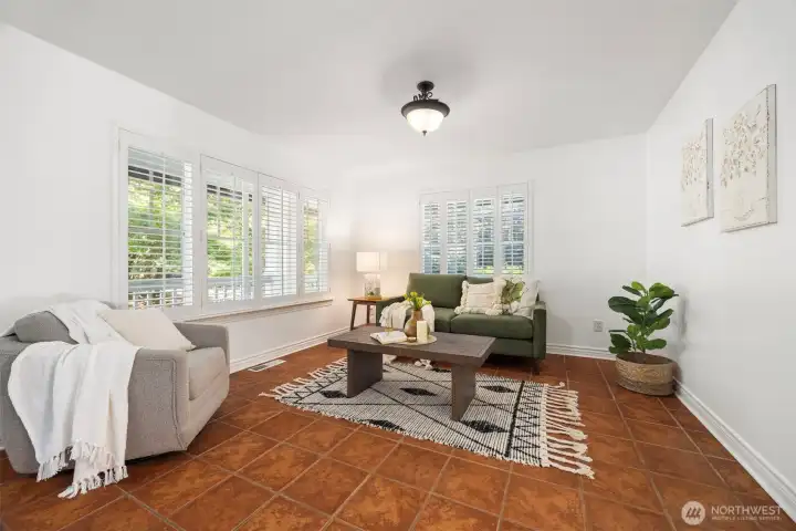 Alternate view of the front living room.