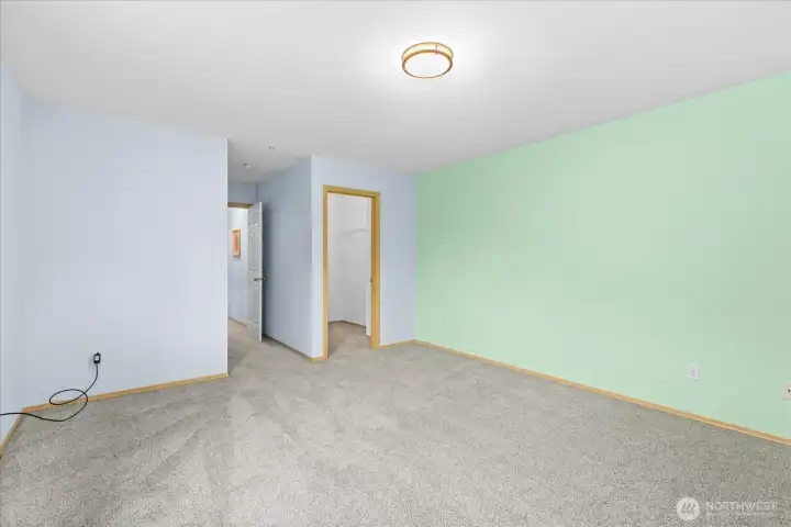 2nd of 2 guest rooms