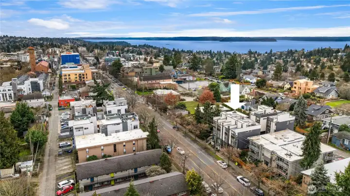 The townhouse is off to the right with the Alaska Junction just a couple of blocks away.