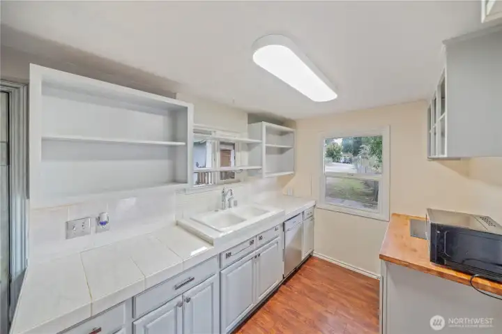 Updated kitchen with new appliances and great functionality.