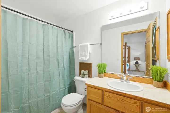 Primary Full Bath