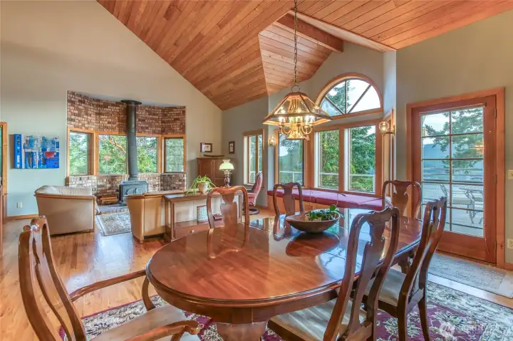 Open space to sit, share meals, and stare at the views