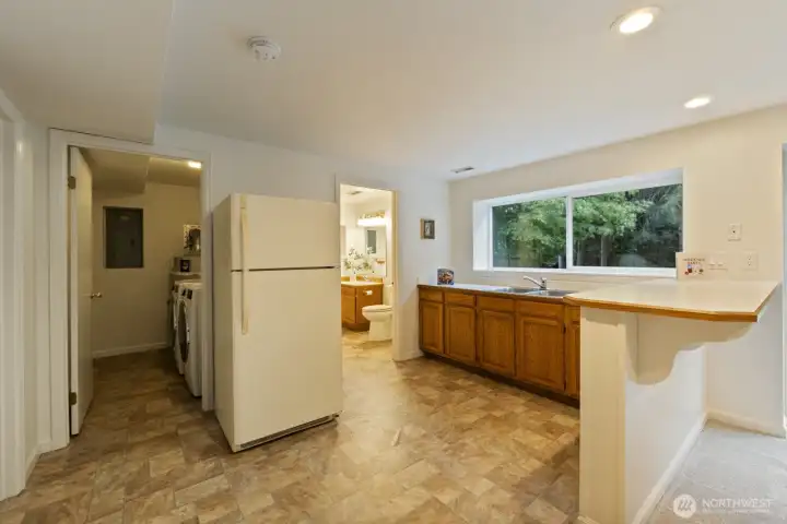 Wet Bar Wet Bar