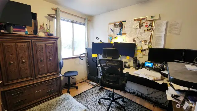 Bedroom 2 - Office