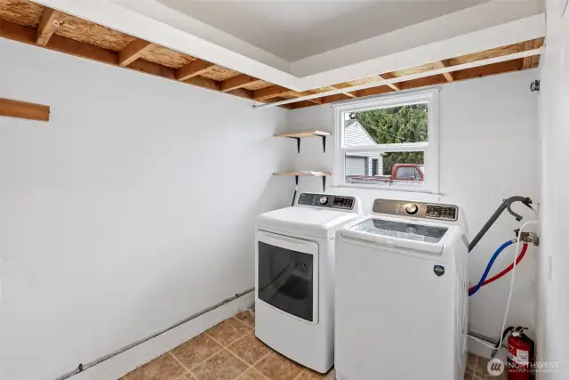 Washer and Dryer Included