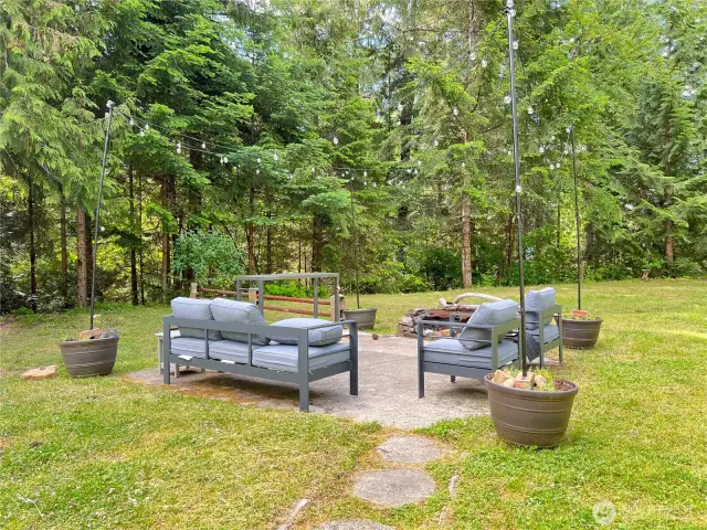 Outdoor sitting