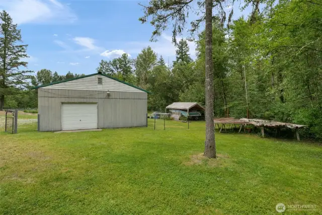Outdoor Shop/garage