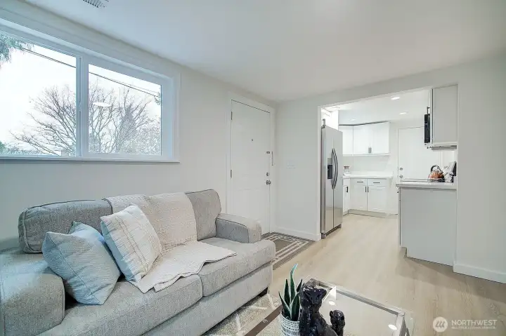 Living and Kitchen (front)