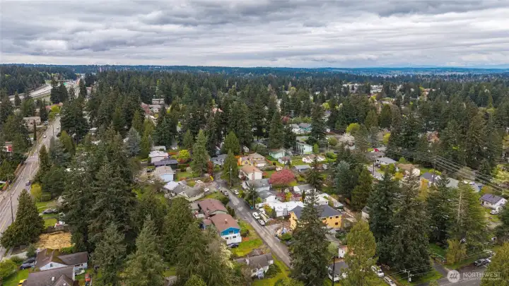 Connected location with easy access to I-5, light rail, and Northgate